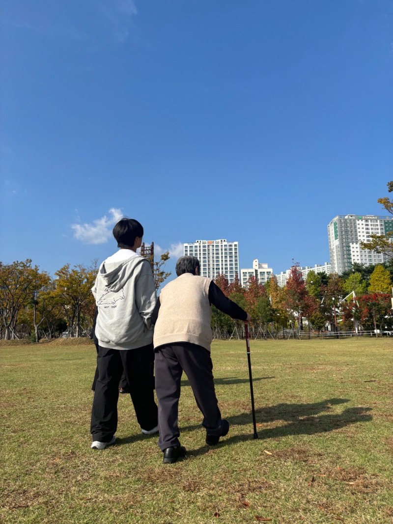 KakaoTalk_20250409_154848483_03.jpg