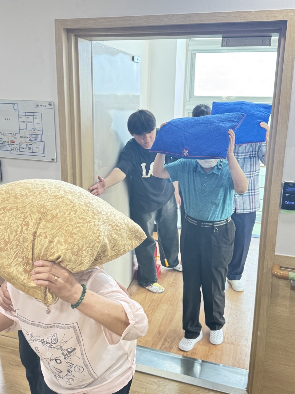 썸네일이미지
